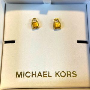 MK gold earring